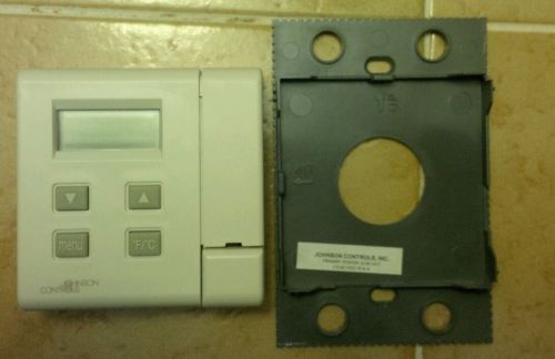 JOHNSON CONTROLS thermostat / back plate. AP-TMZ1600-0 - APTMZ16000