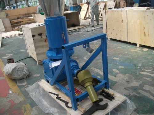 Small Industrial Pellet Mill ROLLER ROTATING PTO 500 kg/H Pellet Press factory