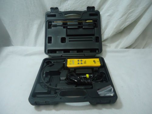 Fieldpiece Refrigerant Leak Detector SRL2k7 w/Case &amp; Accessories