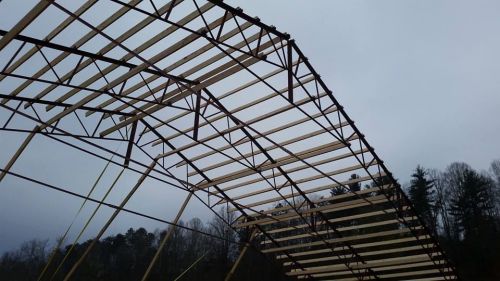 1 - 80&#039; Clear Span Metal truss