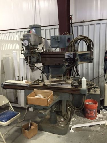 Bridgeport Milling Machine with True-Trace Automatic 360 3D Control Path