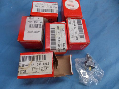 Trane SWT0286  125-250 VAC Toggle Switch 6each NEW