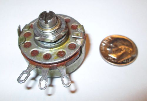 500k ohm  2 watt potentiometer short shaft allen-bradley type j  1 pcs.  nos for sale