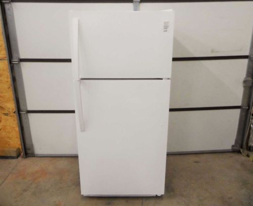 Kenmore Refrigerator/Freezer 253.6880201E