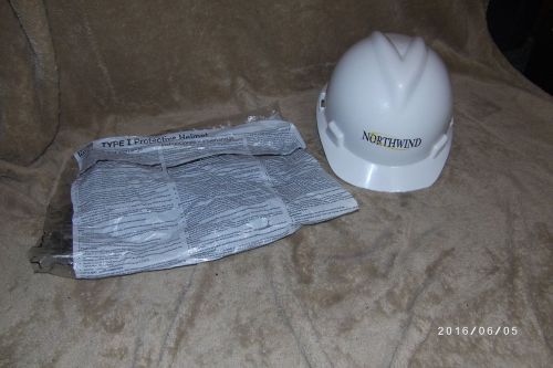 NEW MSA V-Gard White Cap Hard Hat with FasTrac Ratchet Suspension