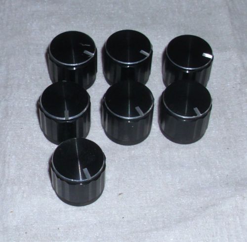 Lot of 7 Black round knobs knob used