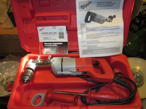 Milwaukee 3002-1 Electricians Kit 7 Amp 1/2-Inch Right Angle Drill
