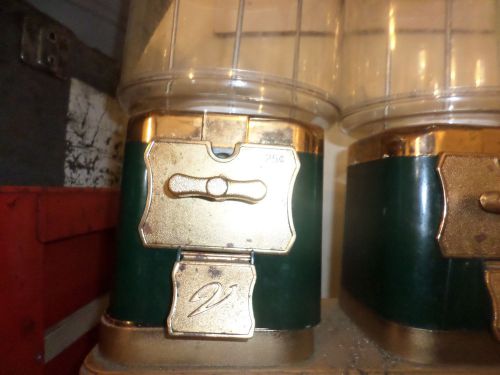 Twin  25 cent Victor  gumball machines