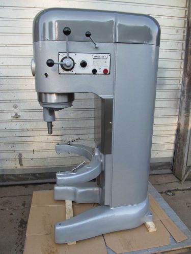 Hobart 80 qt mixer, m802,  220 volts, 1 phase !!  excellent condition !! for sale
