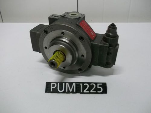 NEW Moog D951-2021/ A Radial Piston RKP Hydraulic Pump (PUM1225)