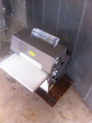 Somerset Dough Roller #CDR 2000 S Good Working Condition