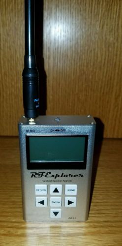 Seeed RF Explorer ISM Combo Handheld Digital Spectrum Analyzer LCD Display Y7W3