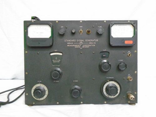 Vintage Standard Signal Generator Model 82 (500)