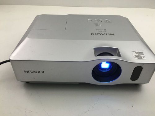 Hitachi CP--X201 Projector