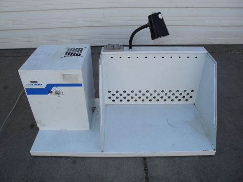 Airfiltronix tabletop cleanroom clean air containment fume hood, filter &amp; light for sale
