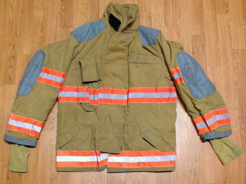 Vintage Globe Firefighter Bunker Turnout Jacket  40 x 32 1997