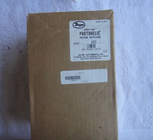Fs dwyer photohelic pressure switch series a3005 for sale