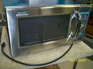 Sharp R21LCFS 120V 1000W 0.95 Cu Ft Cap Stainless Steel Professional Microwave