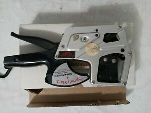 SPEEDY MARK 4 CENTURY MARKETING PRICING GUN