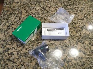 Welch Allyn 3.5 volt MacroView Otoscope Model # 23810  - New in Box