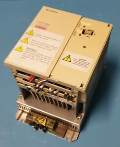 MITSUBISHI  FREQROL-A044   FR-A044-0.75K-ER  INVERTER  0.75kW