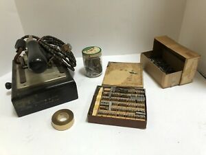 FRANKLIN SIGNET EMBOSSING MACHINE + STAMPS huge lot