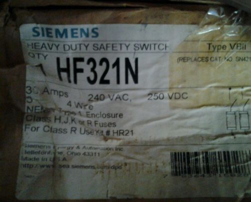 Siemens HF321N Disconnect 30 Amp 240 V 3 Pole Fusible ***