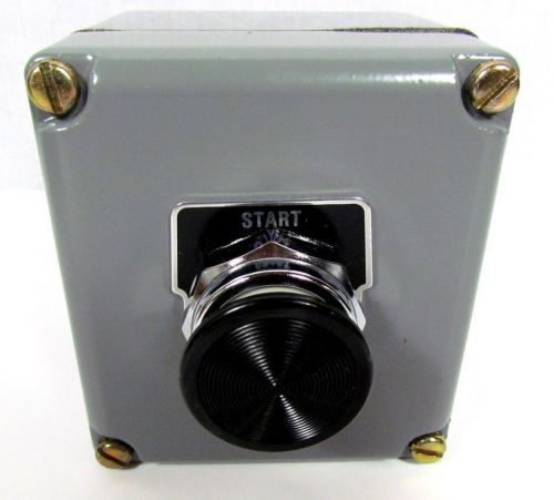 New nos square d enclosure + push button 9001kyk12 class 9001, type kyk-12 for sale