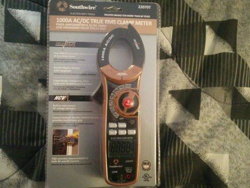 southwire digital clamp meter 22070t