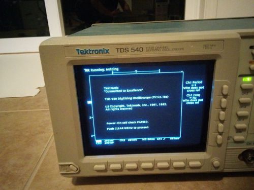 Tektronix TDS540 Oscilloscope 4 channels 500 Mhz 1Gsps PERFECT WORKING CONDITION