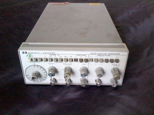 HP Hewlett Packard 3312A Function Generator, powers up, green led! Should work!
