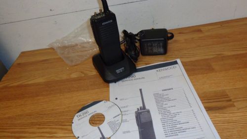 KENWOOD TK 290 ham radio   complete set battery charger manual tk290