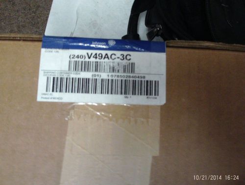 JOHNSON CONTROLS V49AC-3C New in Box