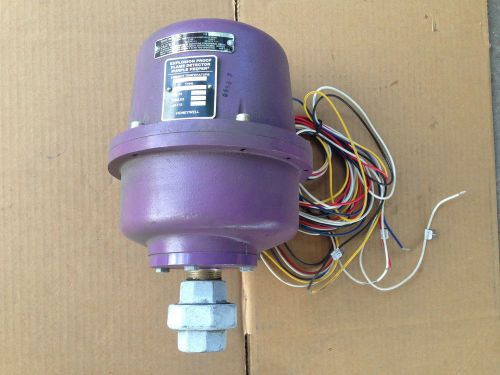 *NEW* HONEYWELL C7024F1009 Explosion Proof Flame Detector Purple Peeper $ 850.00