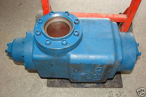 Uchida Bosch Rexroth Hydraulic Pump Motor CS-24-332 3V