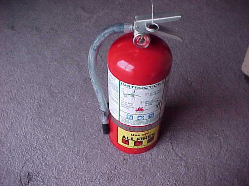 BADGER 9# HALON Fire Extinguisher CHARGED Ready to GO! CAR BOAT PLANE HOME