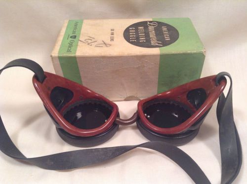 VINTAGE 1950&#039;S AMERICAN DURAWELD WELDING GOGGLES WITH BOX