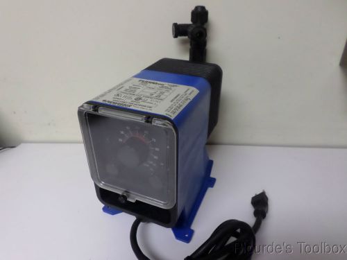 Used pulsa pulsatron metering pump, 5 gpd, 250 psi, 115 vac, lpb2sa-ptc1-u03 for sale