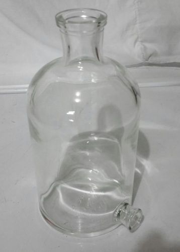 PYREX 40 FL OZ Aspirator Bottle With Bottom Sidearm Port