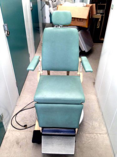 Reliance 880 Exam Chair Pre-Owned Color: Teal