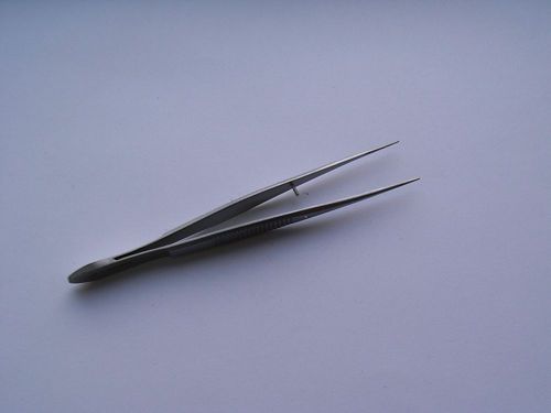 Castroviejo suture tissue forceps 4&#034; 0.06 mm 1x2 teeth for sale