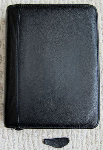 FRANKLIN COVEY BLACK LEATHER ZIPPERED BINDER with extras~Calculator &amp; Pages
