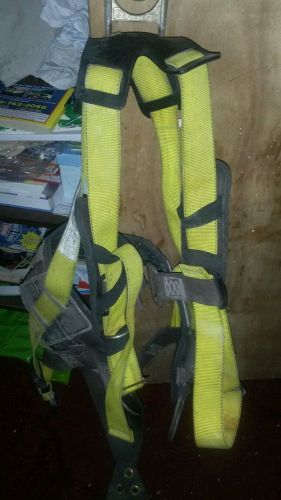 Construction safety harness