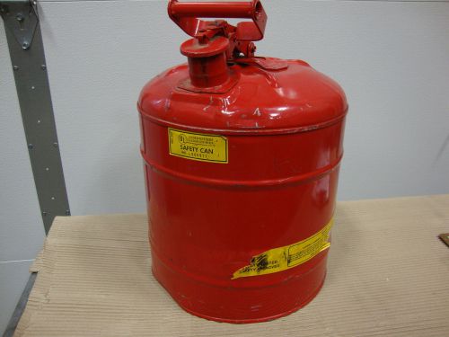 USED RED SAFETY CAN #MH207