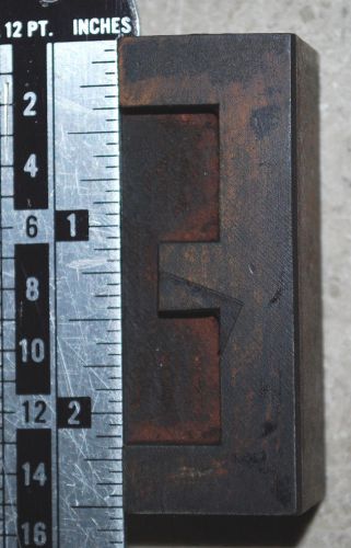 Vintage /Antique Letterpress Wood Printer&#039;s Type &#034;E&#034;.15 line, 2 1/2&#034; tall