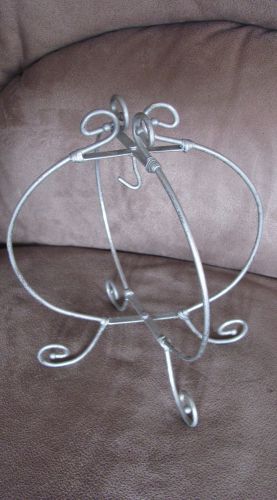 Unique Metal Silver Displayer with Hook