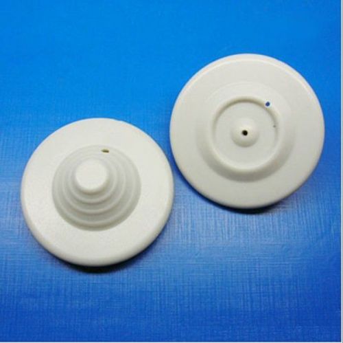 500 BRAND NEW CHECKPOINT RF(8.2 MHz) COMPATIBLE WHITE MINI UFO HARD TAGS