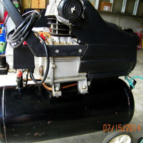 Central pneumatic air compressor 2 hp, 8 gallon, 115 psi, model 40400 for sale