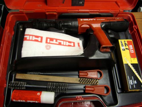 HILTI DX 351,L@@K PREOWNED, IN GOOD CONDITION, FAST SHIPPING!