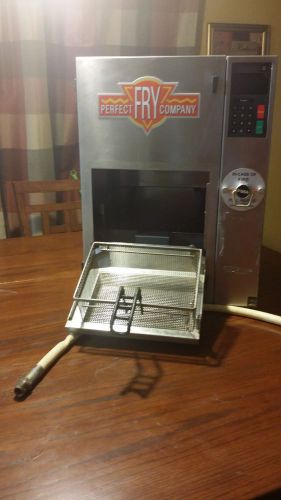 Fryer System: Perfect Fry PFC5700 SemiAuto Ventless Hood